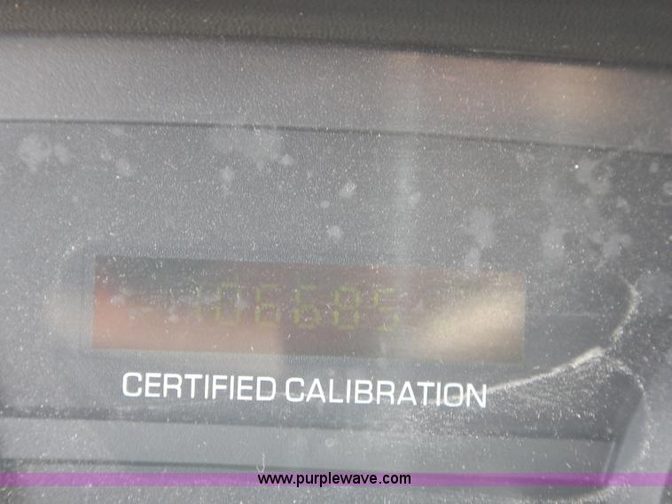 image for item J3762 2010 Ford Crown Victoria Police Interceptor