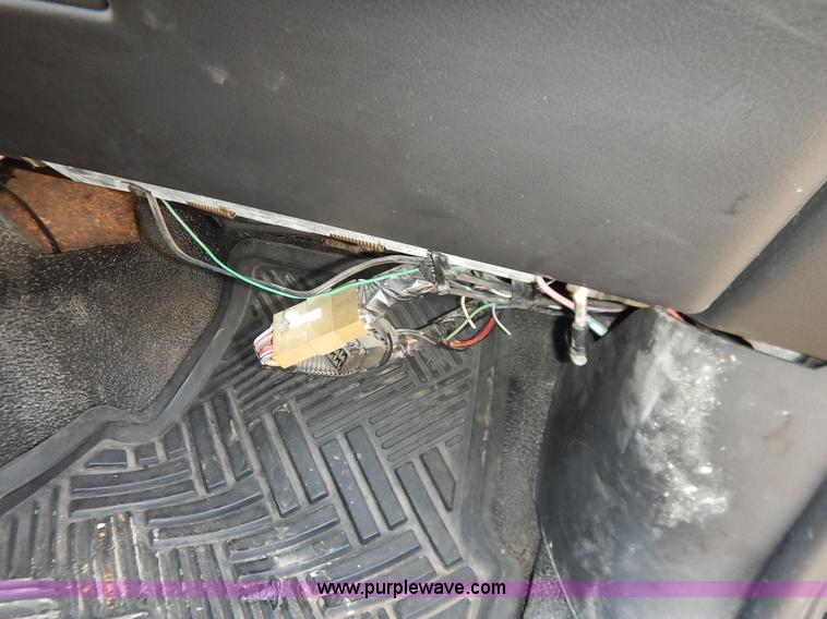 image for item J3762 2010 Ford Crown Victoria Police Interceptor