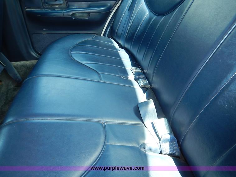 image for item J3768 1995 Ford Crown Victoria Police Interceptor