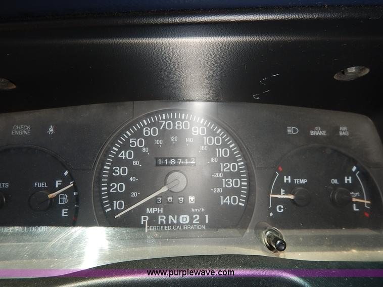 image for item J3768 1995 Ford Crown Victoria Police Interceptor