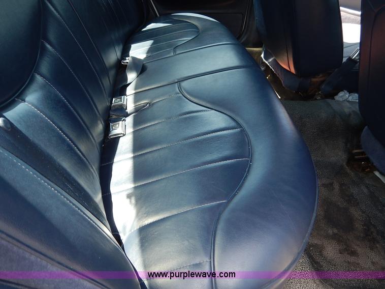 image for item J3768 1995 Ford Crown Victoria Police Interceptor