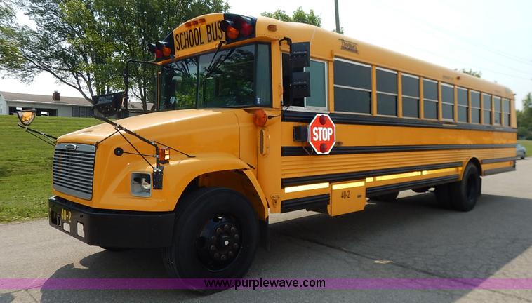 image for item J3807 2002 Thomas Built FS65 school bus