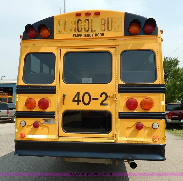 image for item J3807 2002 Thomas Built FS65 school bus