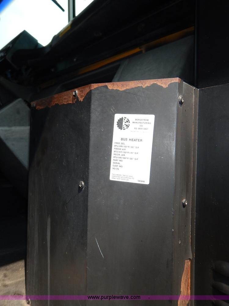 image for item J3807 2002 Thomas Built FS65 school bus