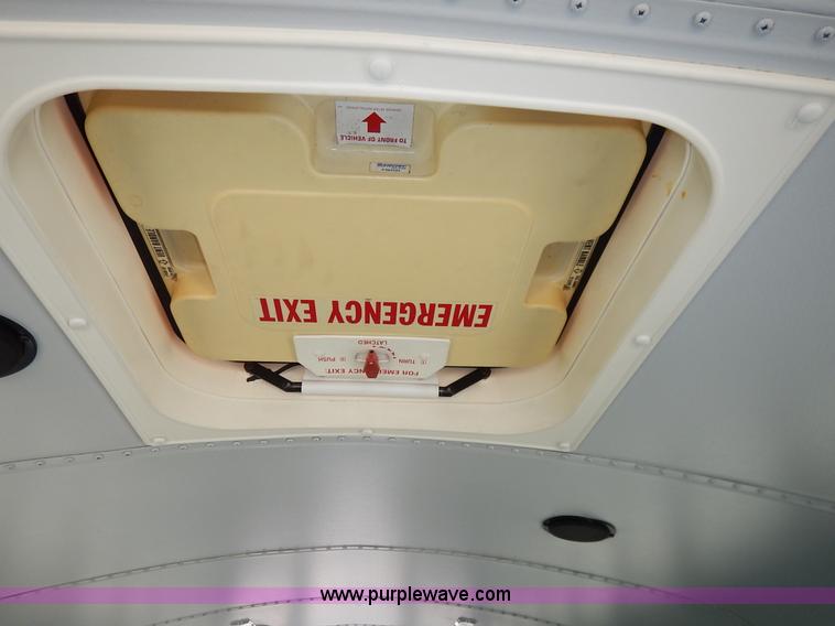 image for item J3807 2002 Thomas Built FS65 school bus