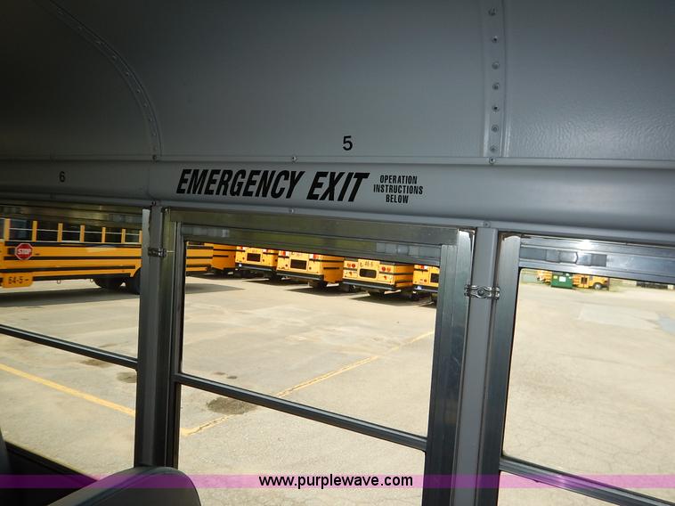 image for item J3807 2002 Thomas Built FS65 school bus