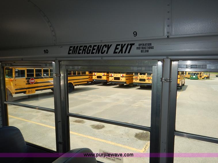 image for item J3807 2002 Thomas Built FS65 school bus