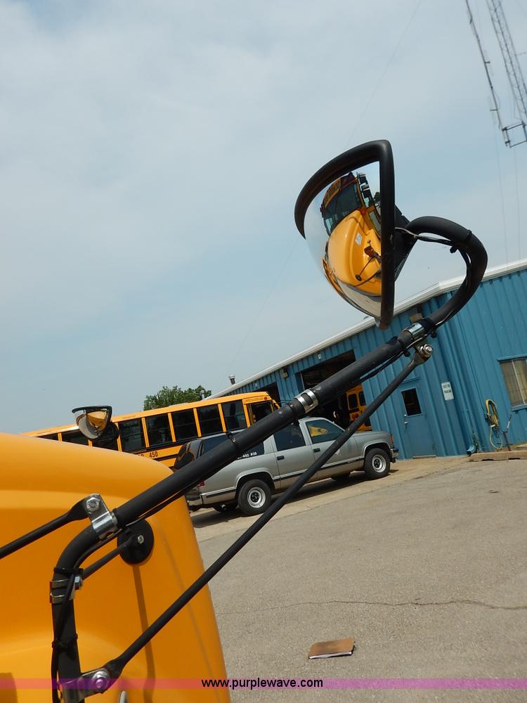 image for item J3807 2002 Thomas Built FS65 school bus