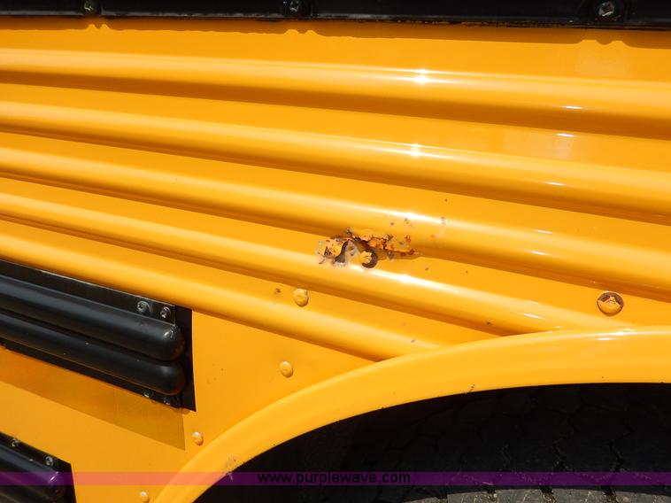 image for item J3807 2002 Thomas Built FS65 school bus