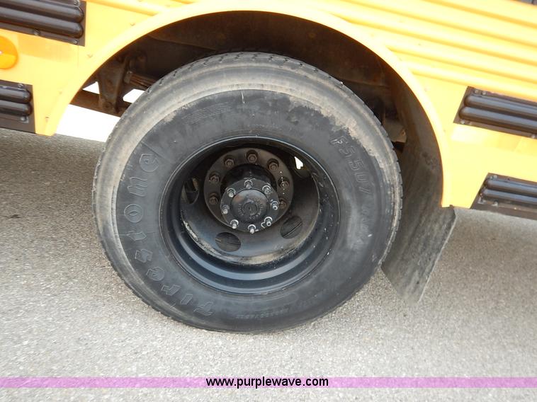 image for item J3807 2002 Thomas Built FS65 school bus