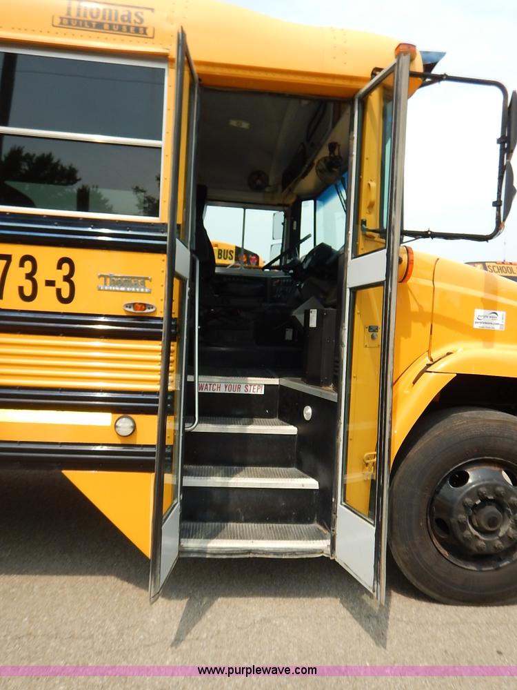 image for item J3831 2003 Thomas Built FS65 school bus