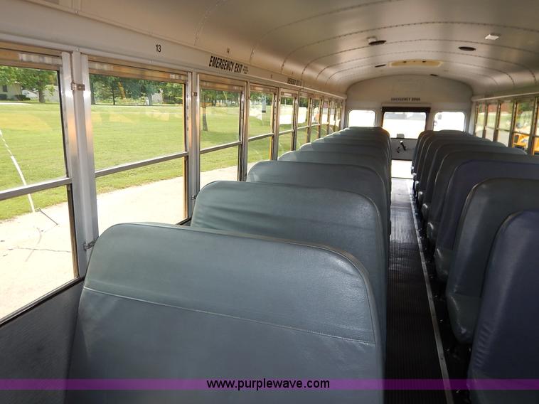 image for item J3831 2003 Thomas Built FS65 school bus