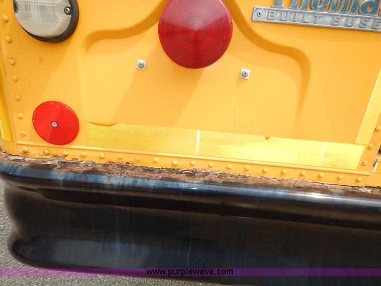 image for item J3831 2003 Thomas Built FS65 school bus