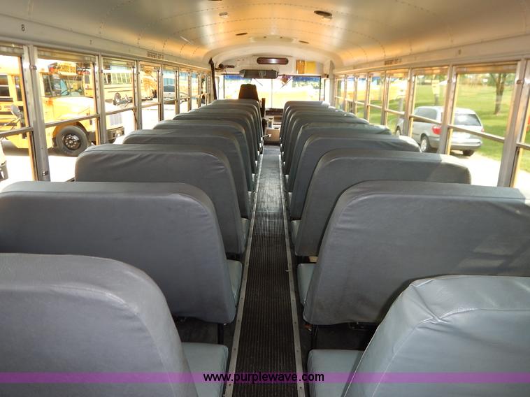 image for item J3832 2003 Thomas Built FS65 school bus