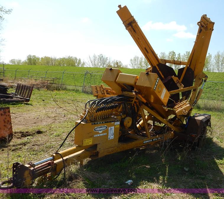 image for item J3975 1979 Vermeer TS44A Diggin' Dutchman tree spade