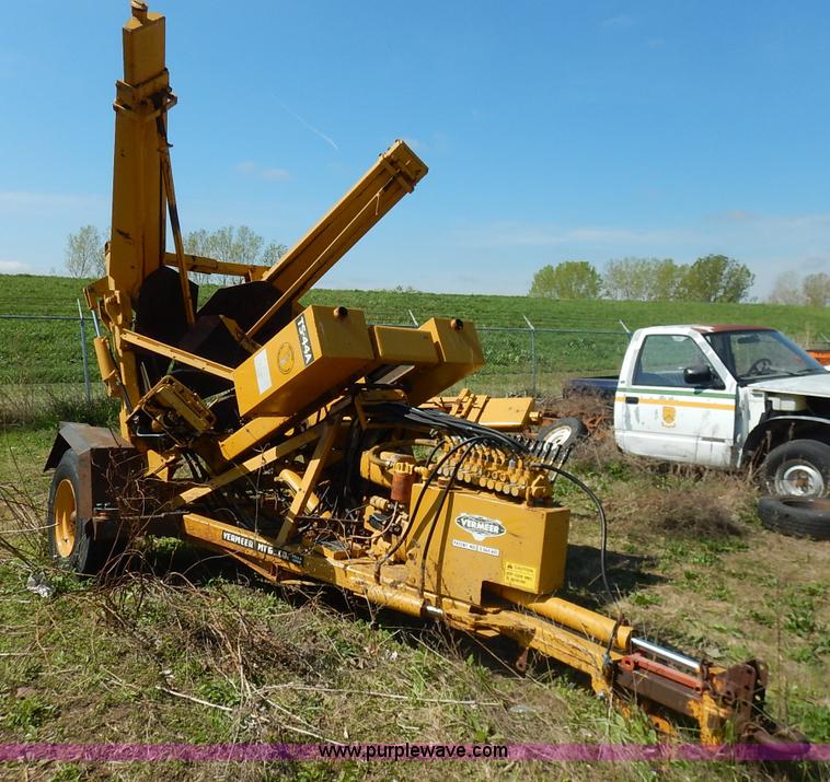 image for item J3975 1979 Vermeer TS44A Diggin' Dutchman tree spade