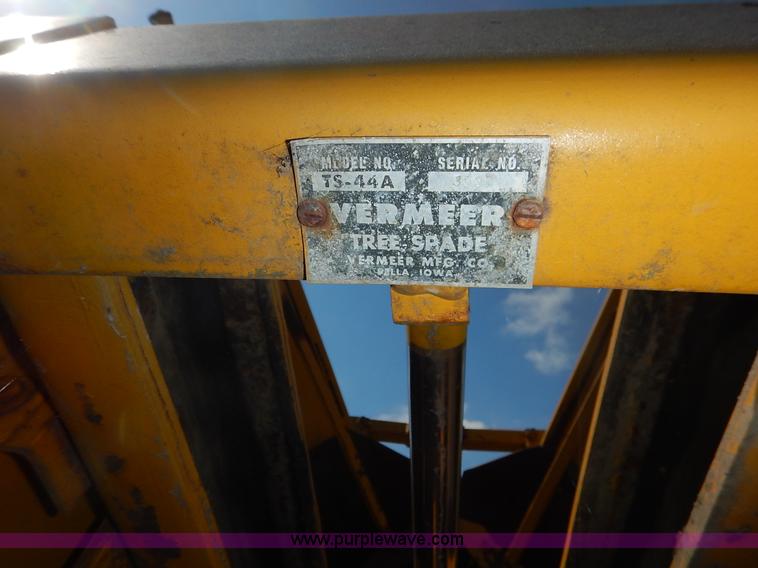 image for item J3975 1979 Vermeer TS44A Diggin' Dutchman tree spade