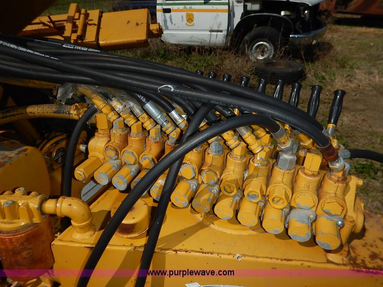 image for item J3975 1979 Vermeer TS44A Diggin' Dutchman tree spade