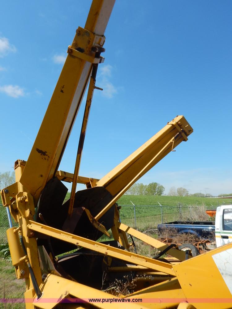 image for item J3975 1979 Vermeer TS44A Diggin' Dutchman tree spade