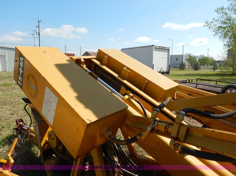 image for item J3975 1979 Vermeer TS44A Diggin' Dutchman tree spade