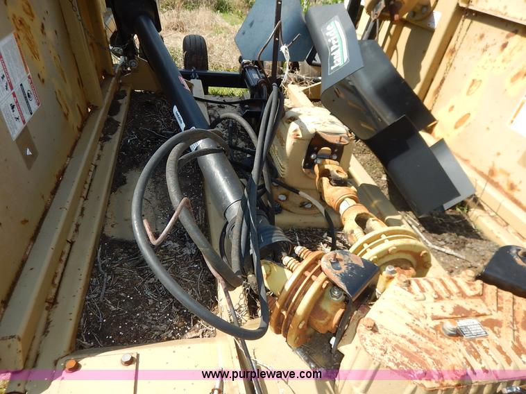 image for item J3976 2003 Land Pride PC5015 batwing rotary mower