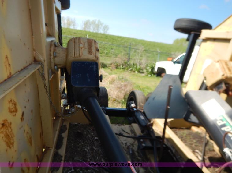 image for item J3976 2003 Land Pride PC5015 batwing rotary mower