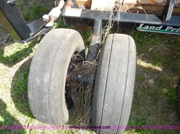 image for item J3976 2003 Land Pride PC5015 batwing rotary mower