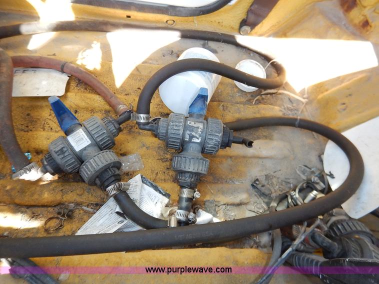 image for item J3977 1988 Suzuki Samurai Hezik SUV