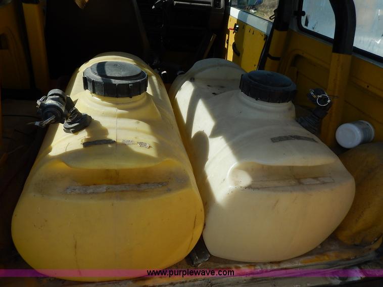 image for item J3977 1988 Suzuki Samurai Hezik SUV