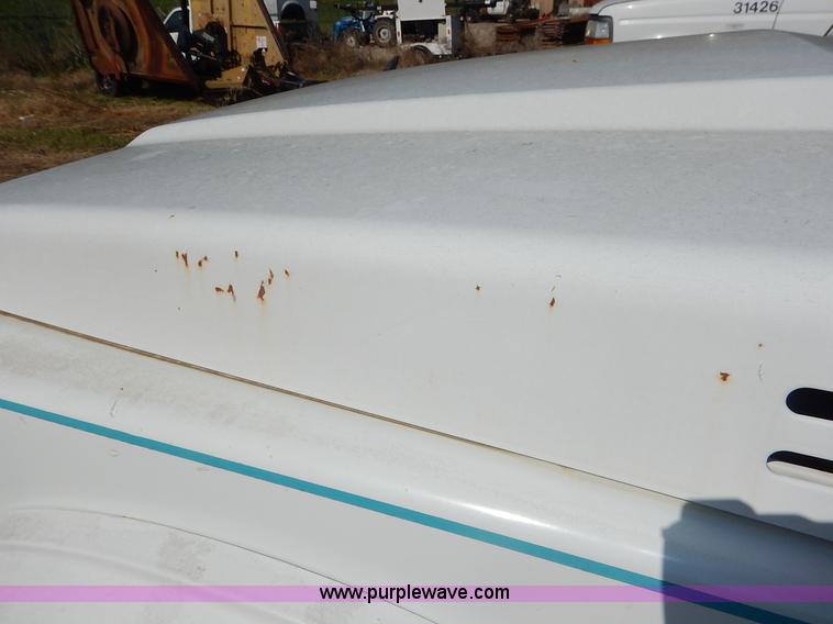 image for item J3977 1988 Suzuki Samurai Hezik SUV