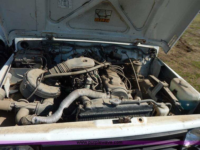 image for item J3977 1988 Suzuki Samurai Hezik SUV