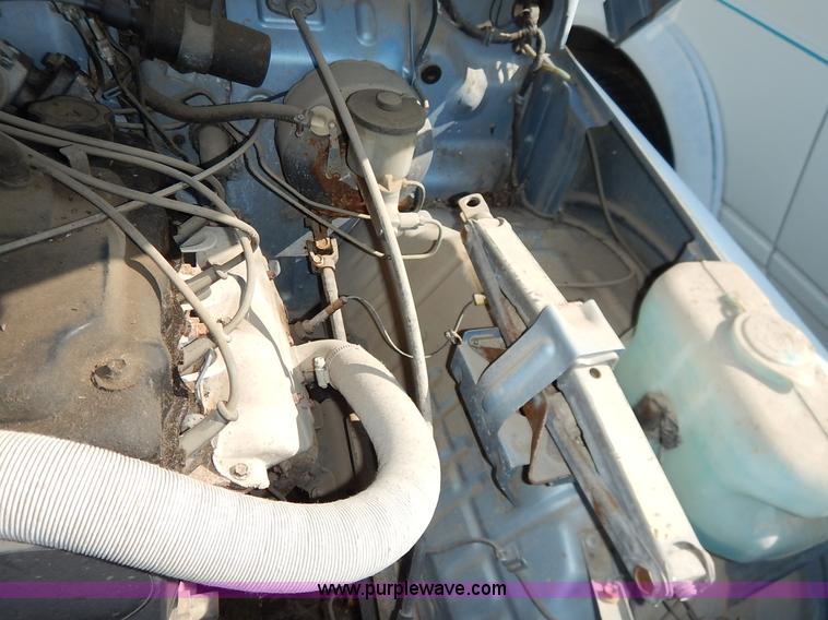 image for item J3978 1988 Suzuki Samurai Hezik SUV