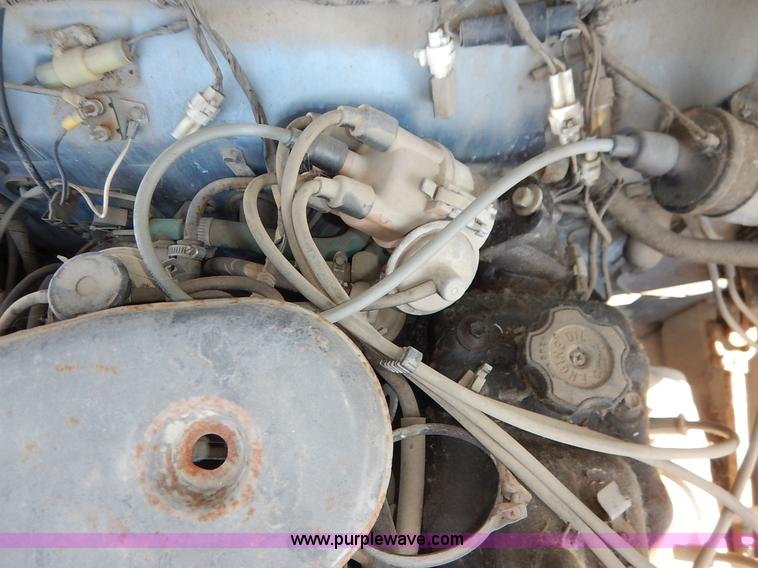 image for item J3978 1988 Suzuki Samurai Hezik SUV