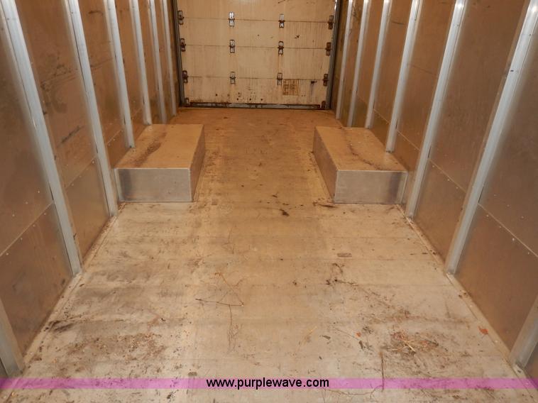 image for item J3982 2003 Workhorse P42 van