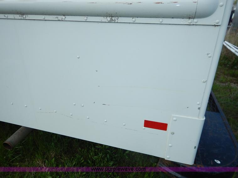 image for item J3982 2003 Workhorse P42 van