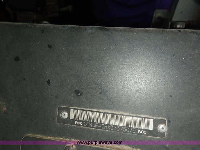 image for item J3982 2003 Workhorse P42 van