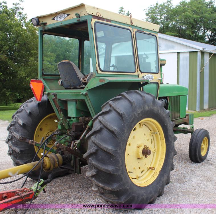 image for item J5896 1972 John Deere 4000 tractor