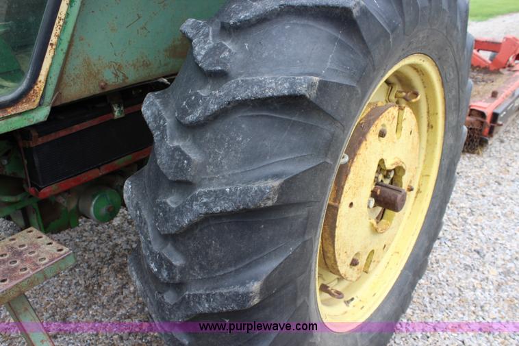 image for item J5896 1972 John Deere 4000 tractor