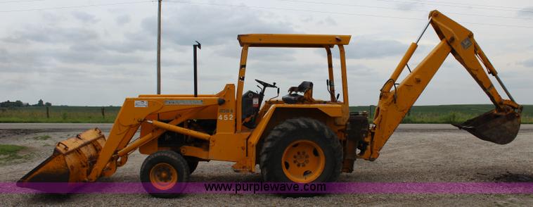 image for item J5898 1979 John Deere 310A backhoe
