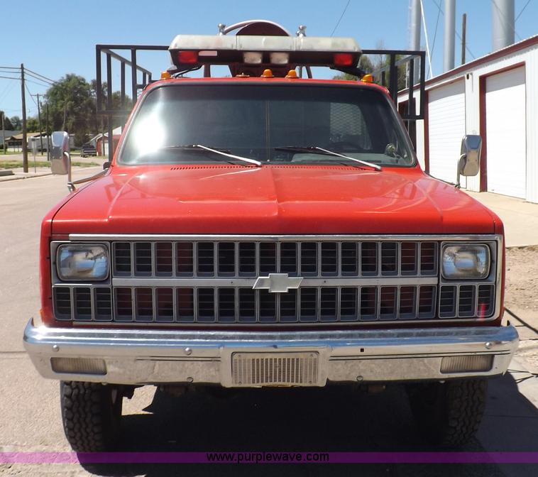 image for item J6938 1982 Chevrolet Custom Deluxe 30 fire truck