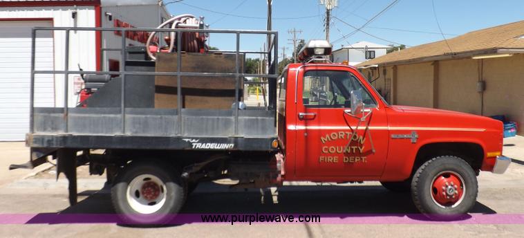 image for item J6938 1982 Chevrolet Custom Deluxe 30 fire truck