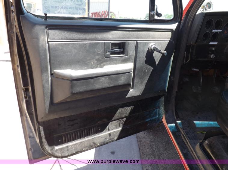 image for item J6938 1982 Chevrolet Custom Deluxe 30 fire truck