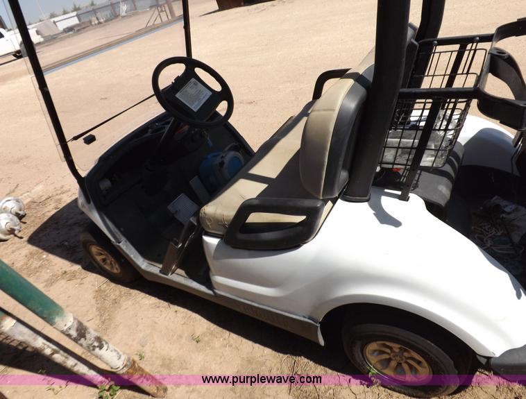 image for item J6953 2008 Yamaha YDRE golf cart