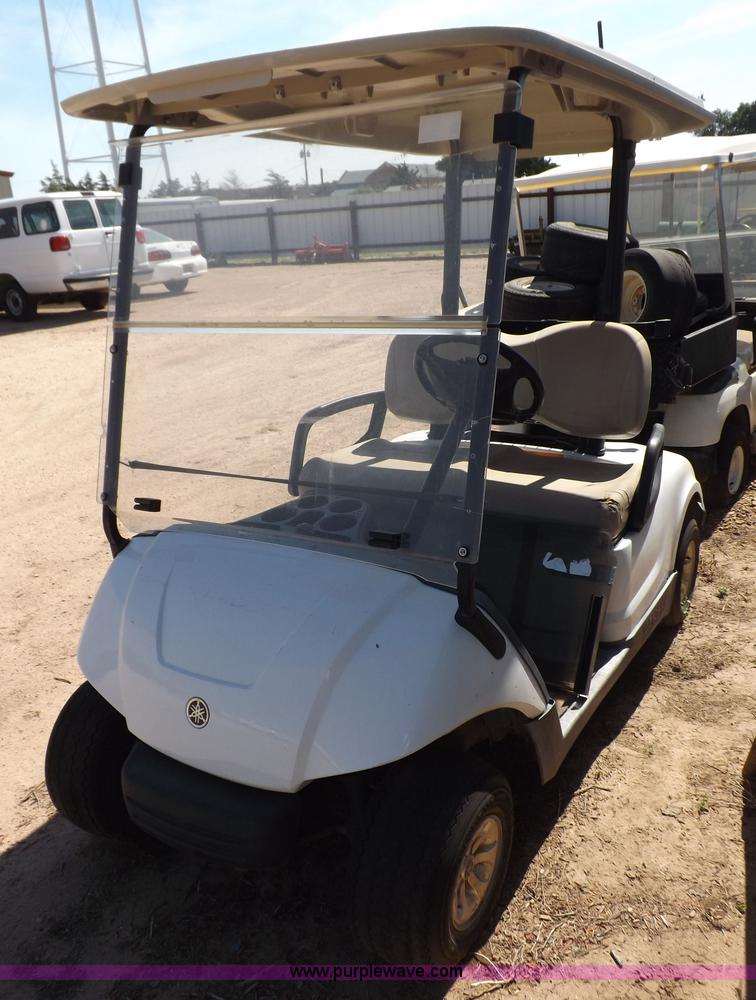 image for item J6953 2008 Yamaha YDRE golf cart