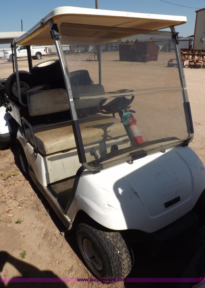 image for item J6954 1996 Yamaha G16E golf cart
