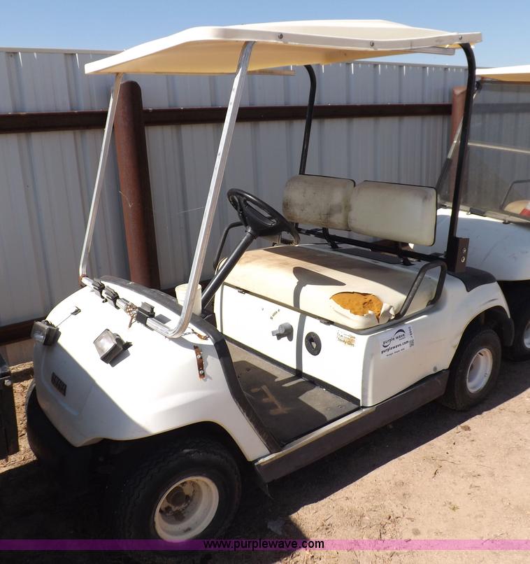 image for item J6955 1998 Yamaha G16E golf cart