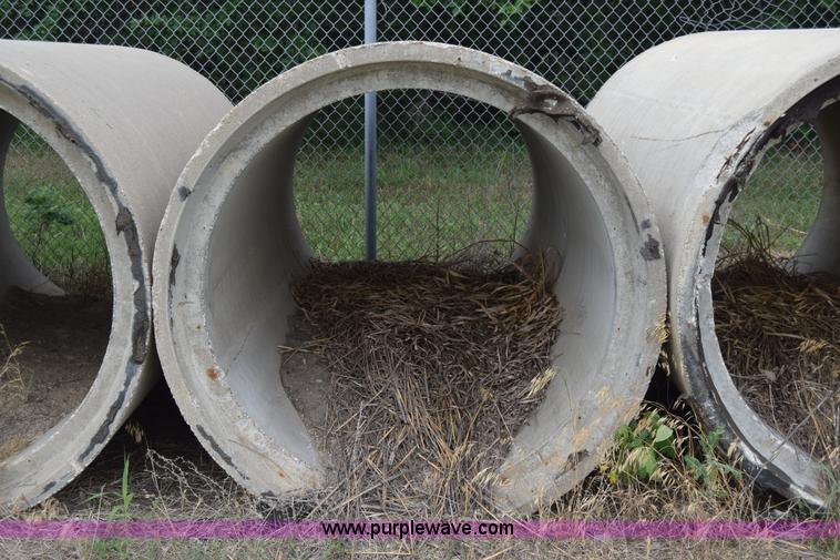 image for item J7986 Concrete culverts