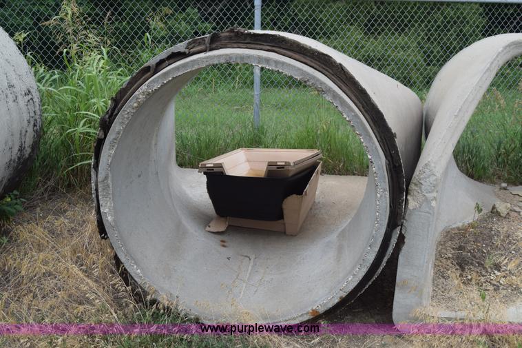 image for item J7986 Concrete culverts