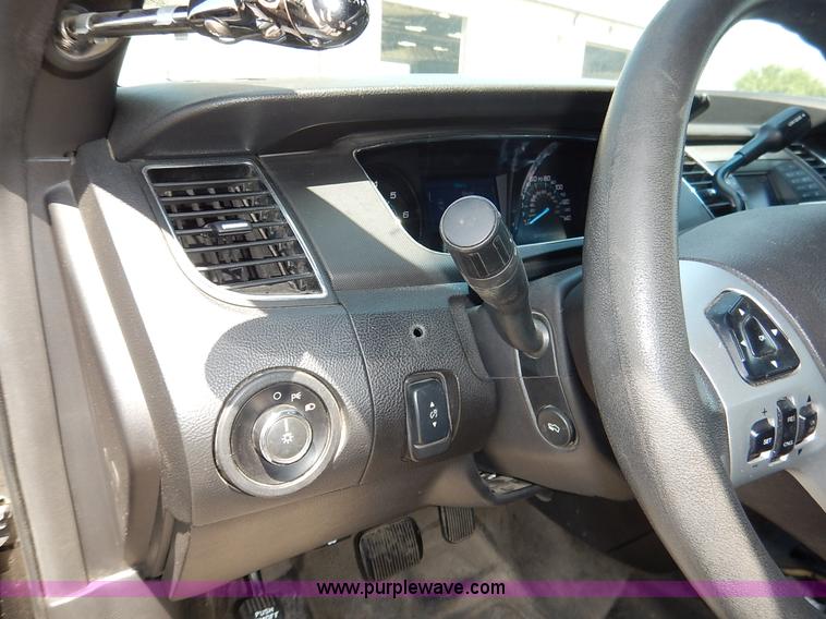 image for item K1506 2013 Ford Taurus Police
