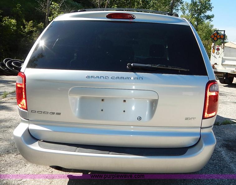 image for item K1511 2007 Dodge Grand Caravan SXT van